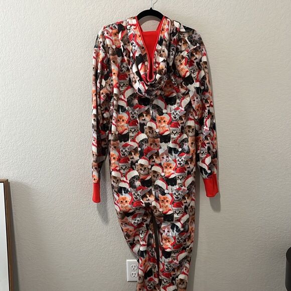 TIPSY ELVES Men's Meowy Catmus Jumpsuit, Size M - Picture 11 of 11